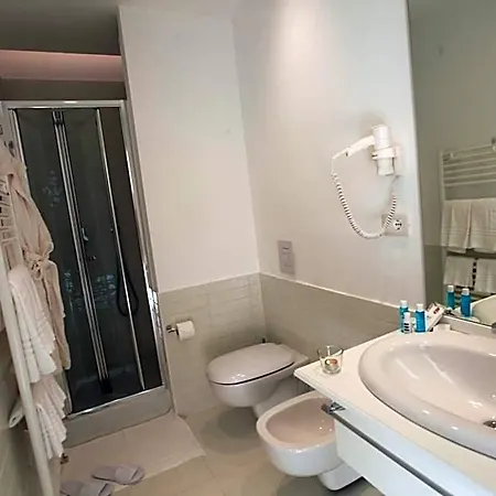 호텔 Miramare Stabia 카스텔라마레디스타비아